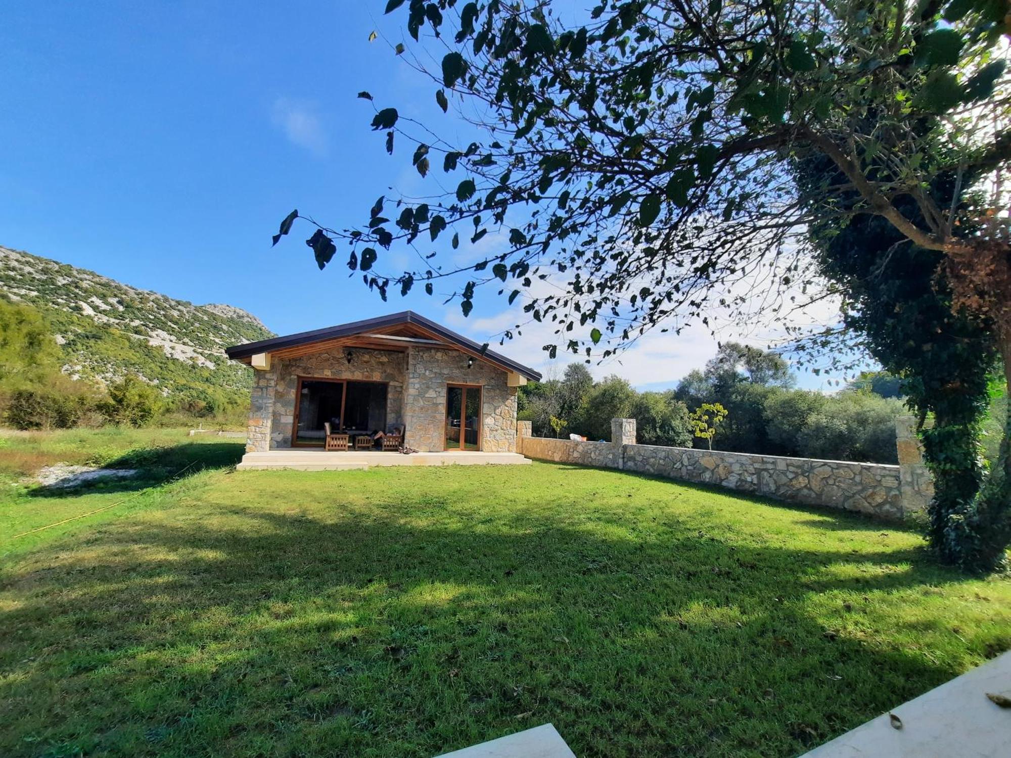 Orahovo Stone Vilas Virpazar Exterior foto